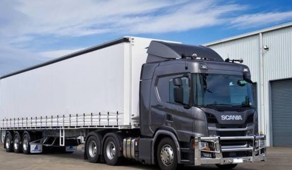 WhatsApp Image 2025-11-10 at 18.06.25_c5fc1127